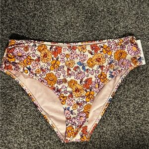 NWT women's XL CUPSHE swimsuit bottom new floral bikini